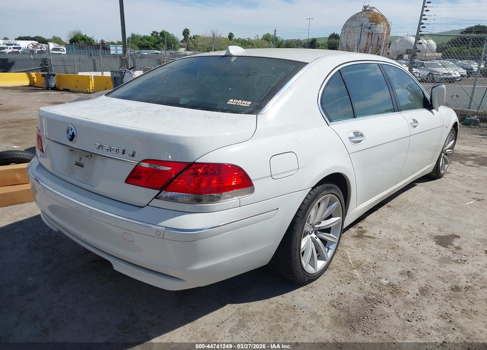 2008 BMW 750LI VIN: WBAHN83578DT81597