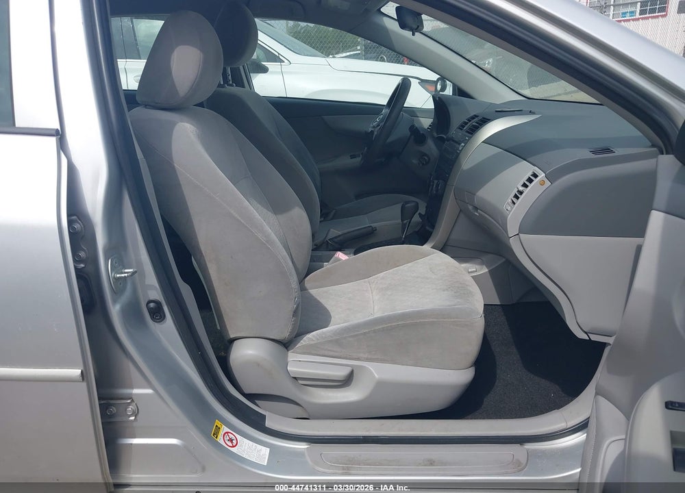 2009 TOYOTA COROLLA LE VIN: JTDBL40E79J021115