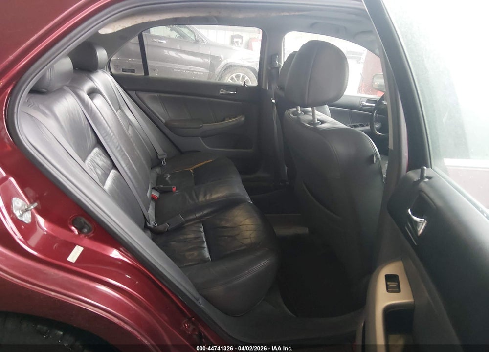 2004 HONDA ACCORD 3.0 EX VIN: 1HGCM66504A022105