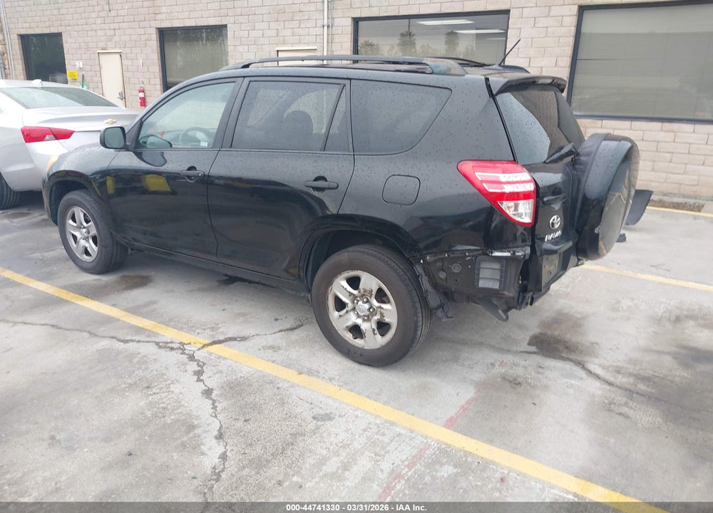 2011 TOYOTA RAV4 VIN: JTMZF4DV3B5033552