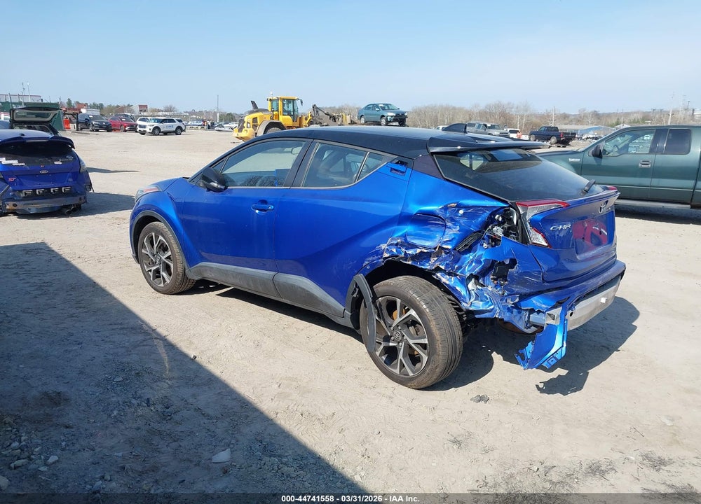 2020 TOYOTA C-HR XLE VIN: NMTKHMBX3LR117946
