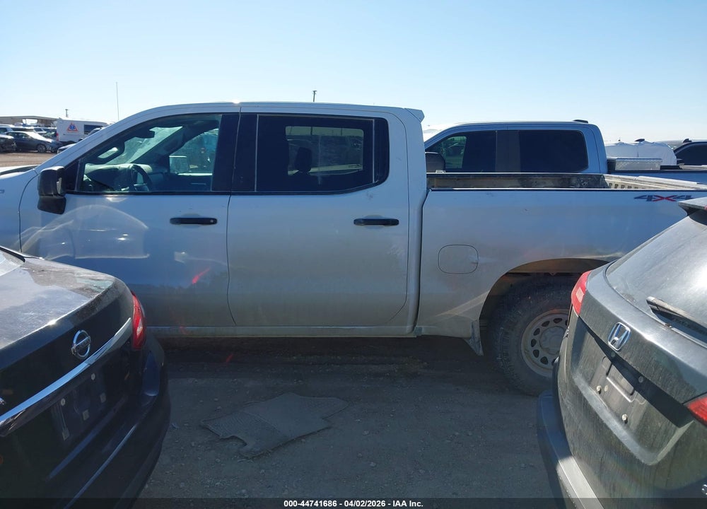 2021 CHEVROLET SILVERADO 1500 4WD  SHORT BED WT VIN: 3GCUYAEF2MG359607
