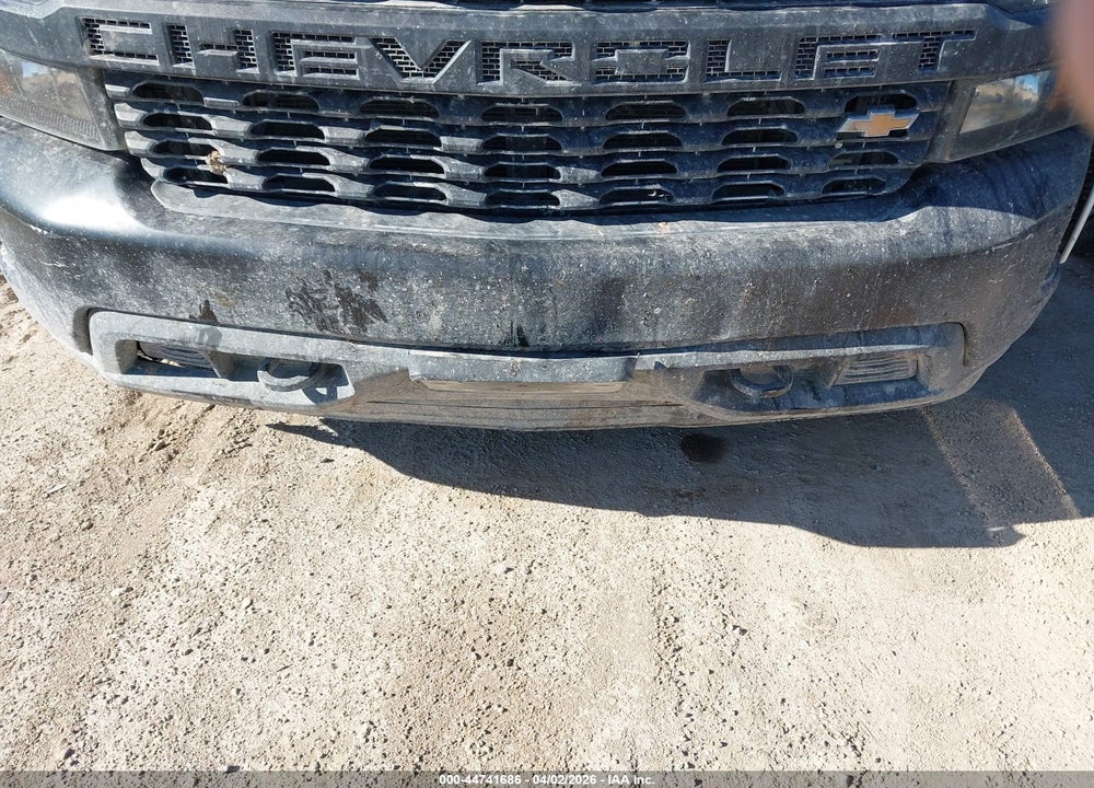 2021 CHEVROLET SILVERADO 1500 4WD  SHORT BED WT VIN: 3GCUYAEF2MG359607