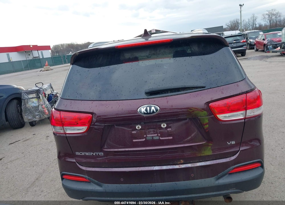 2017 KIA SORENTO 3.3L LX VIN: 5XYPGDA58HG235456