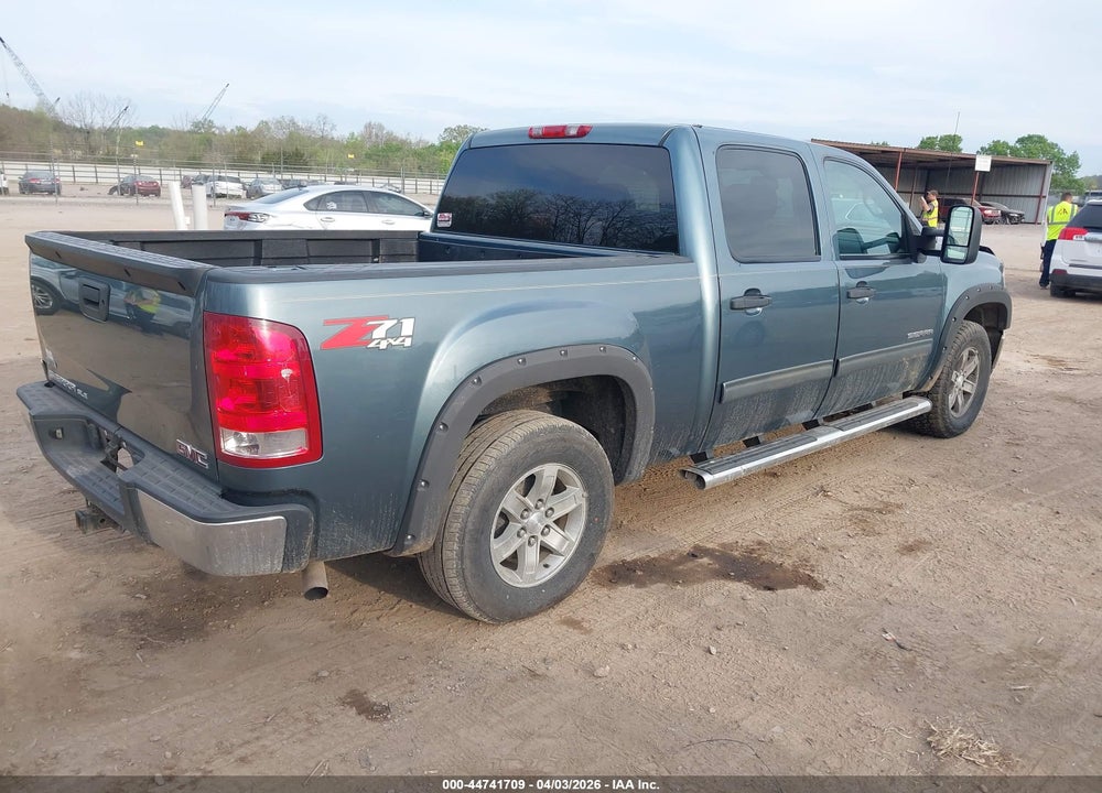 2011 GMC SIERRA 1500 SLE VIN: 3GTP2VE31BG160797