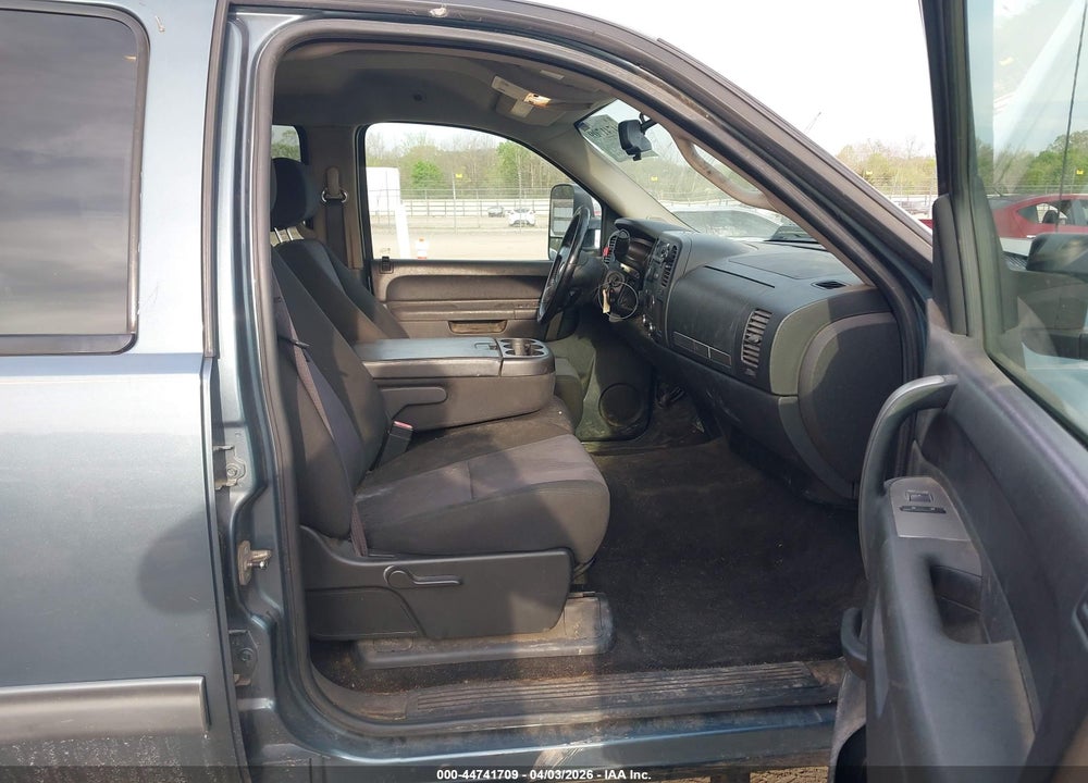 2011 GMC SIERRA 1500 SLE VIN: 3GTP2VE31BG160797