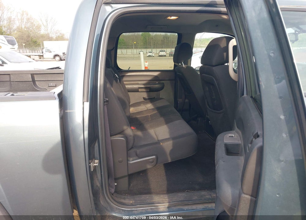 2011 GMC SIERRA 1500 SLE VIN: 3GTP2VE31BG160797