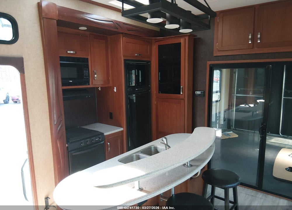 2014 CROSSROADS TOY HAULER VIN: 4V0FC3628ER003541