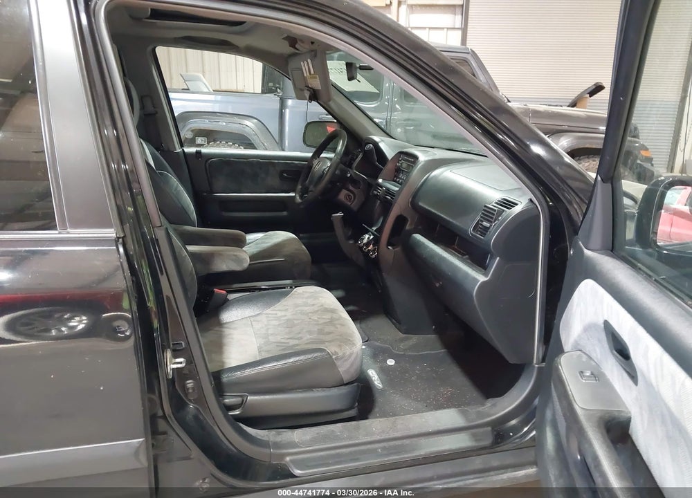 2003 HONDA CR-V EX VIN: SHSRD78853U137853