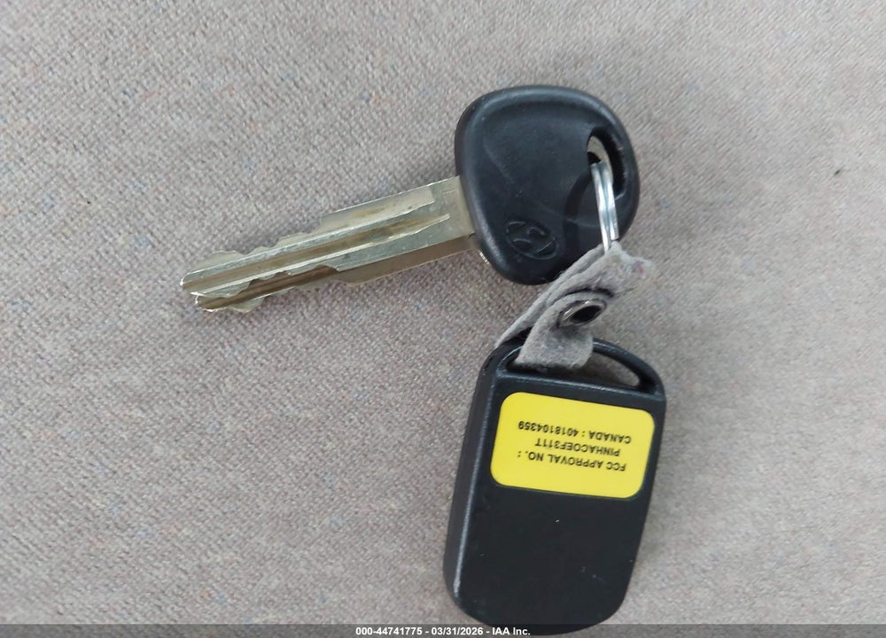 2004 HYUNDAI SONATA VIN: KMHWF25S54A974289