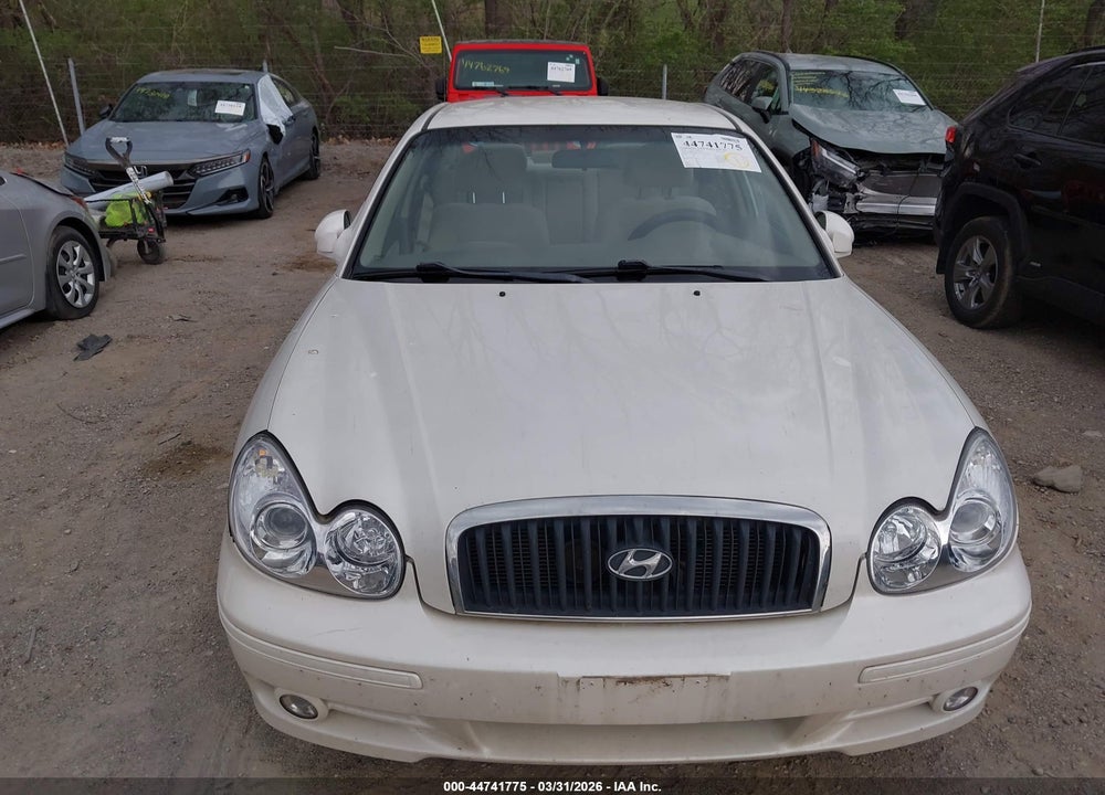 2004 HYUNDAI SONATA VIN: KMHWF25S54A974289