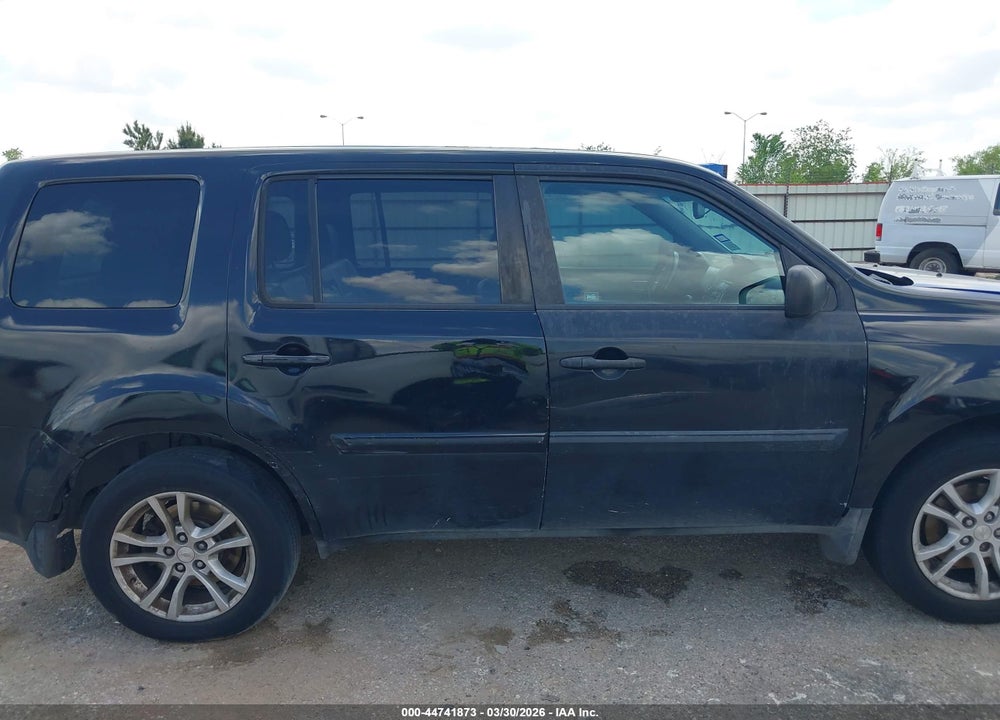 2012 HONDA PILOT EX-L VIN: 5FNYF3H57CB027432