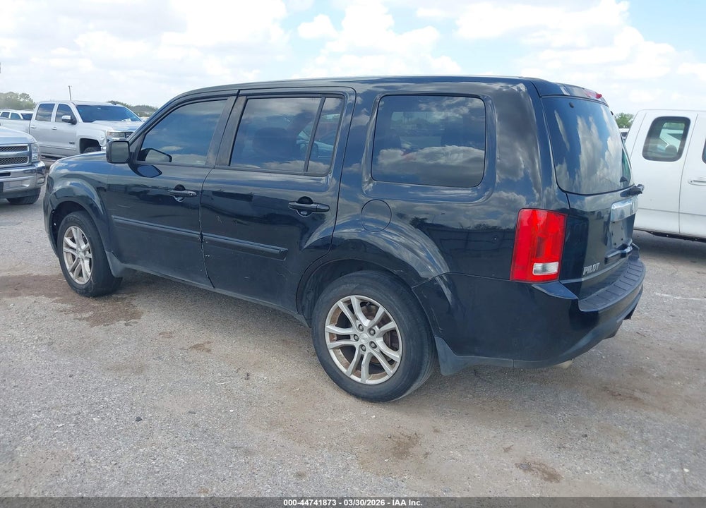2012 HONDA PILOT EX-L VIN: 5FNYF3H57CB027432