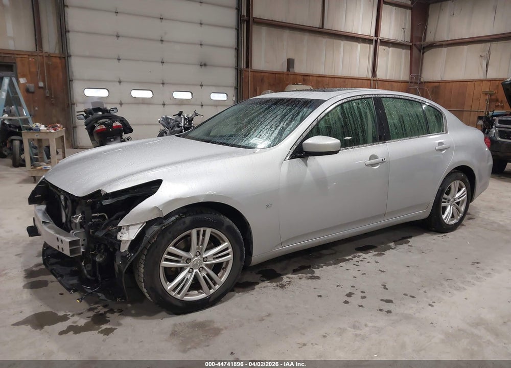 2015 INFINITI Q40 VIN: JN1CV6AR9FM522225