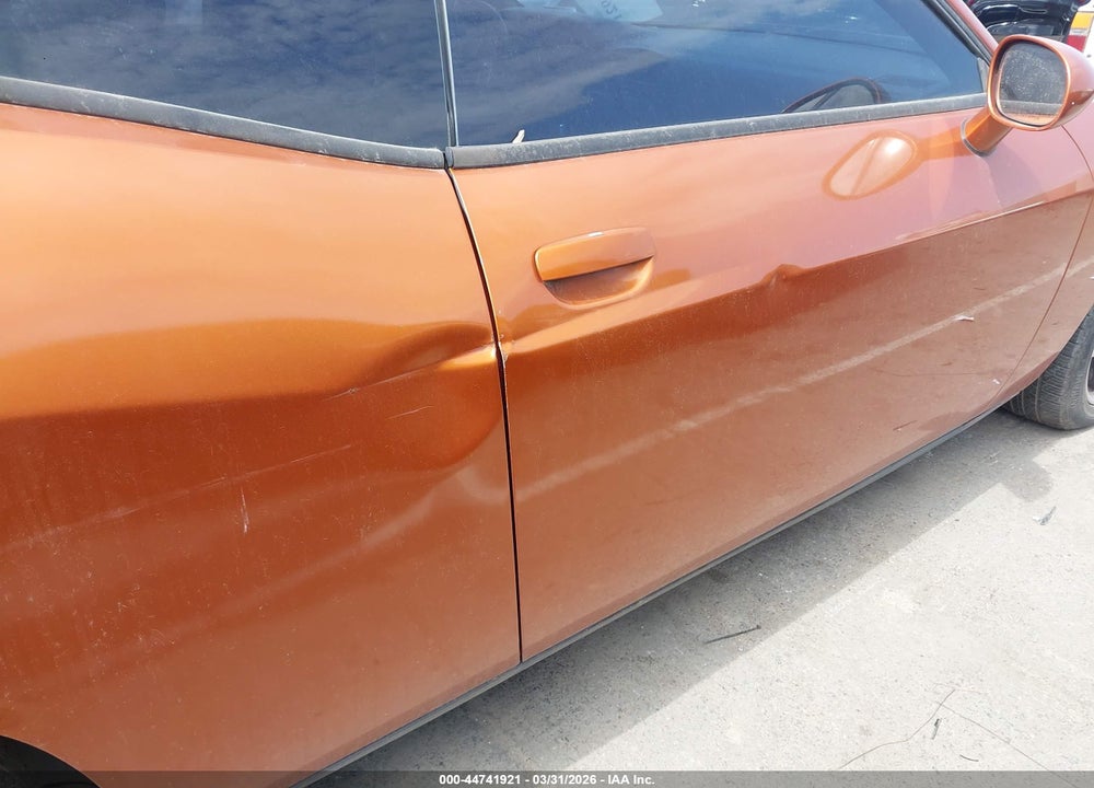 2011 DODGE CHALLENGER VIN: 2B3CJ4DG1BH581520