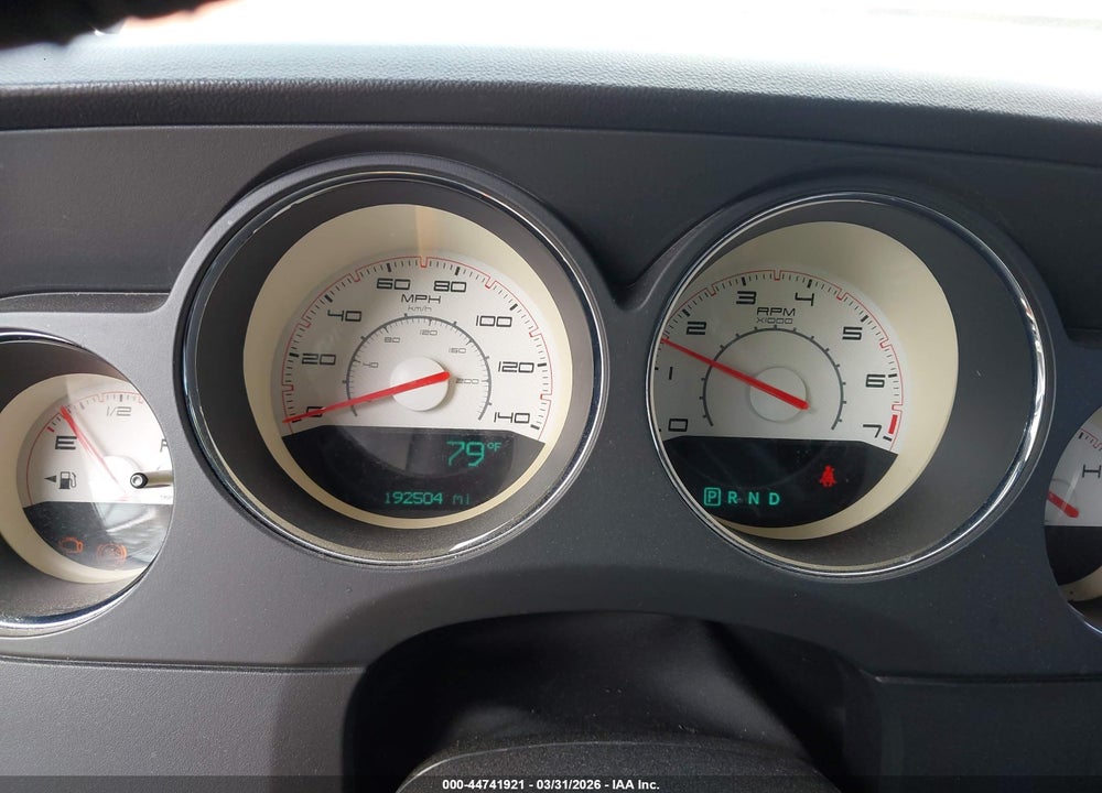 2011 DODGE CHALLENGER VIN: 2B3CJ4DG1BH581520