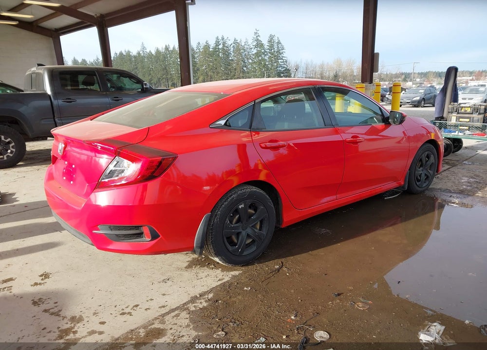 2018 HONDA CIVIC LX VIN: 2HGFC2F53JH552901