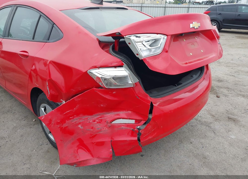 2017 CHEVROLET CRUZE LS AUTO VIN: 1G1BC5SM2H7119631