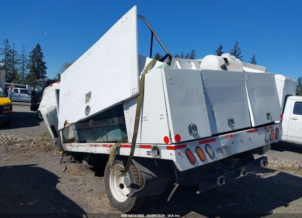 2017 ISUZU NPR HD GAS REG VIN: 54DC4W1B5HS808280