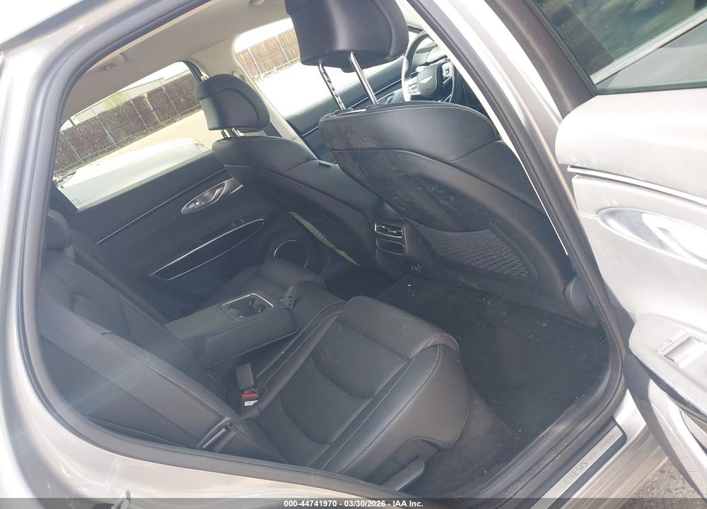 2026 GENESIS GV70 2.5T VIN: 5NMMADTB6TH043555