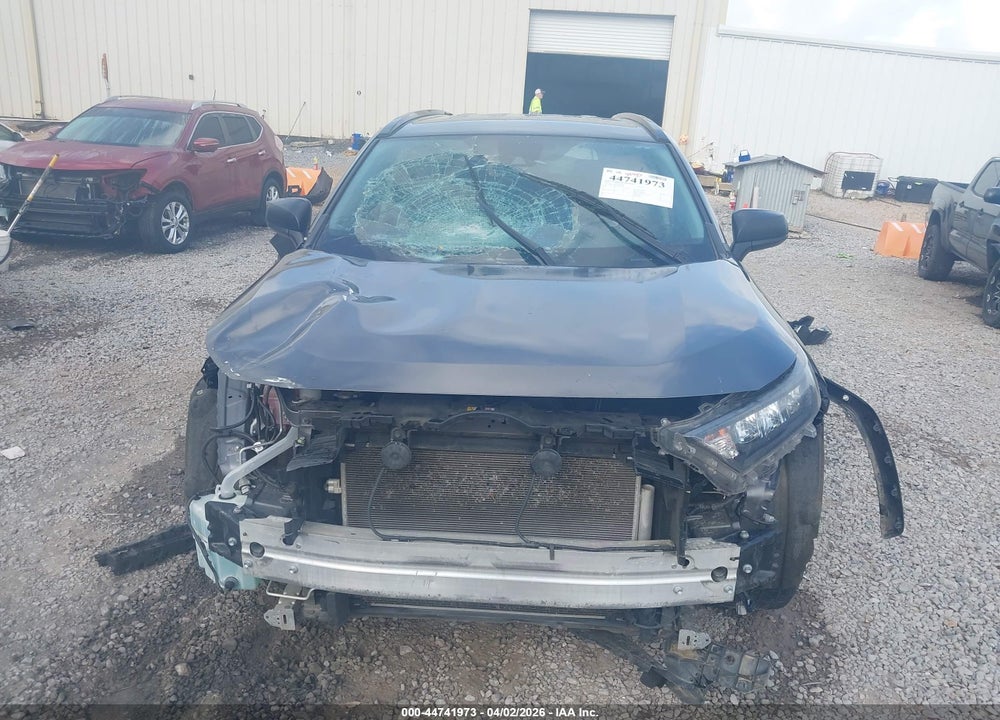 2019 TOYOTA RAV4 LE VIN: JTMH1RFV1KJ011884