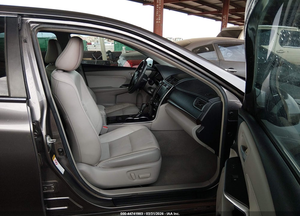 2016 TOYOTA CAMRY XLE VIN: 4T4BF1FK9GR538559
