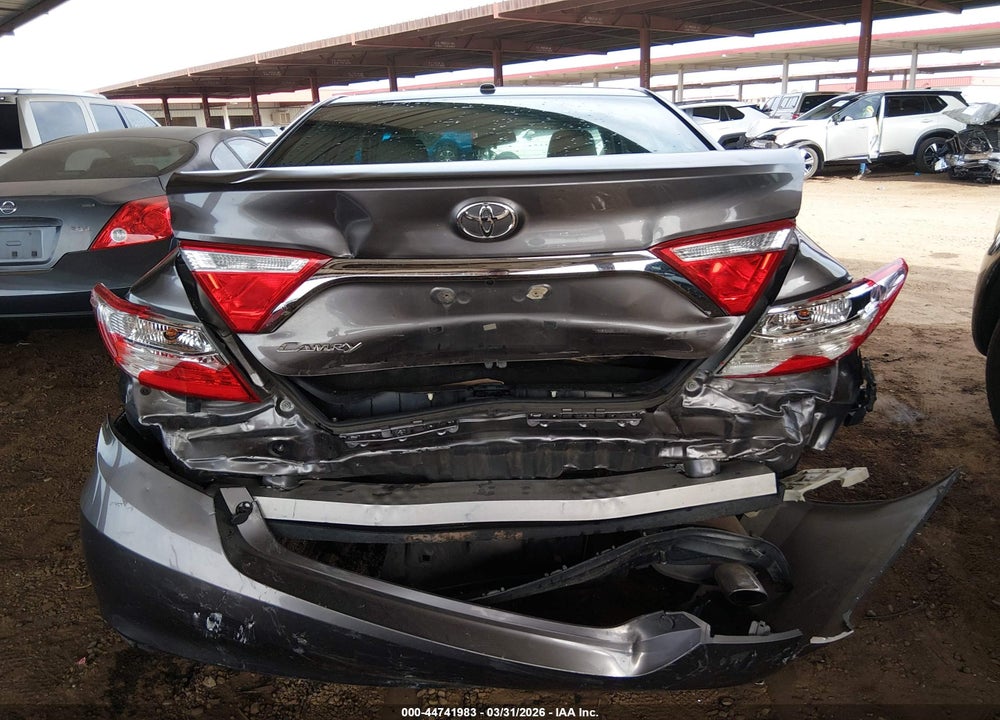 2016 TOYOTA CAMRY XLE VIN: 4T4BF1FK9GR538559