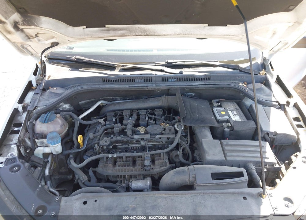 2015 VOLKSWAGEN JETTA 1.8T SE VIN: 3VWD17AJ2FM219883
