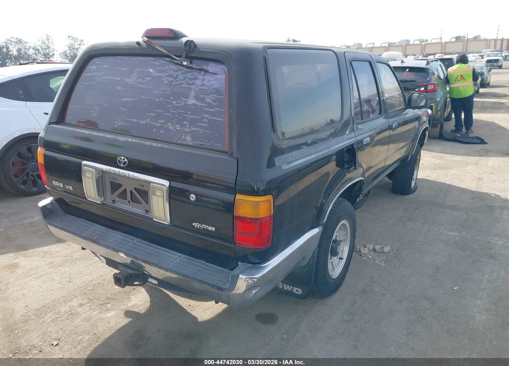 1995 TOYOTA 4RUNNER VN39 SR5 VIN: JT3VN39W6S0215759
