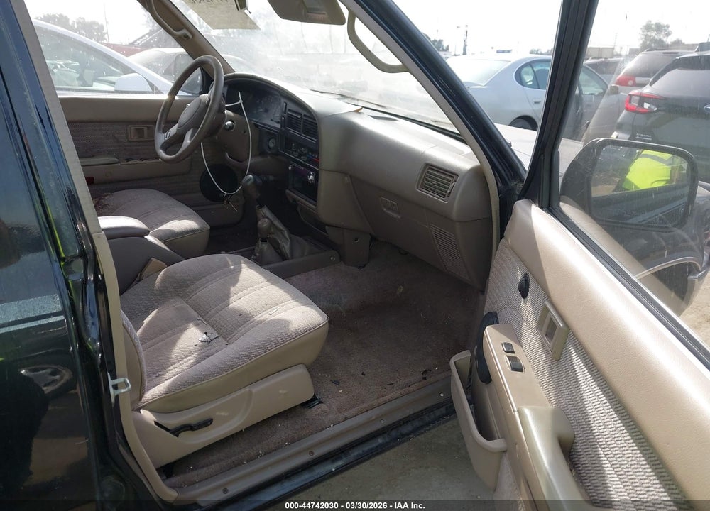 1995 TOYOTA 4RUNNER VN39 SR5 VIN: JT3VN39W6S0215759