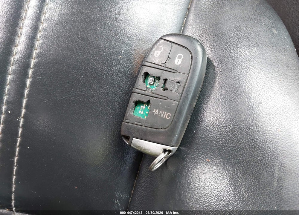 2015 CHRYSLER 300 300S VIN: 2C3CCAGG0FH860356