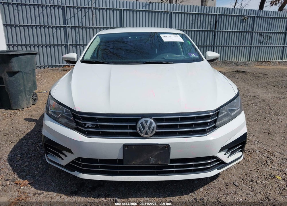 2017 VOLKSWAGEN PASSAT 1.8T R-LINE VIN: 1VWDT7A39HC065639