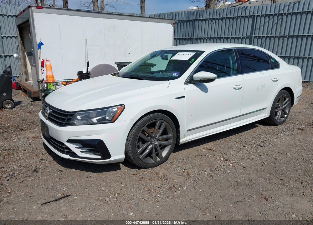 2017 VOLKSWAGEN PASSAT 1.8T R-LINE VIN: 1VWDT7A39HC065639