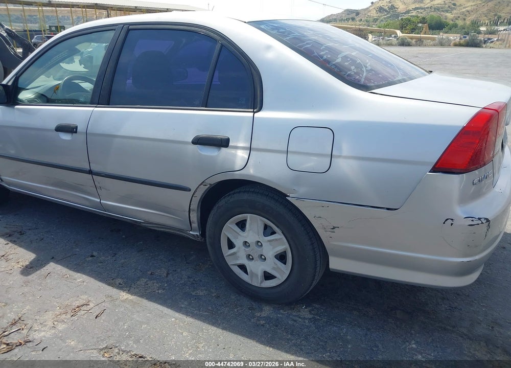 2005 HONDA CIVIC VP VIN: 2HGES16335H601401