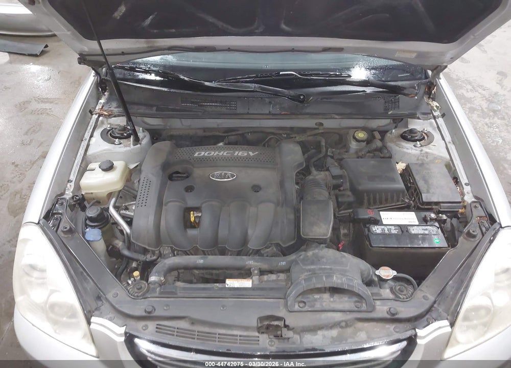 2007 KIA OPTIMA LX VIN: KNAGE123X75132755