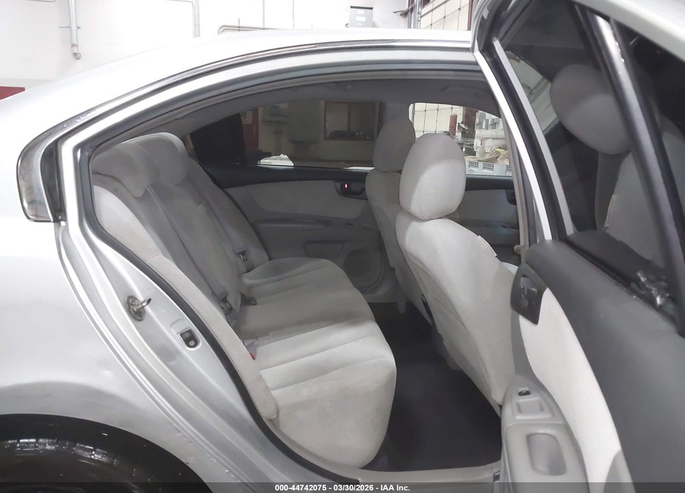 2007 KIA OPTIMA LX VIN: KNAGE123X75132755