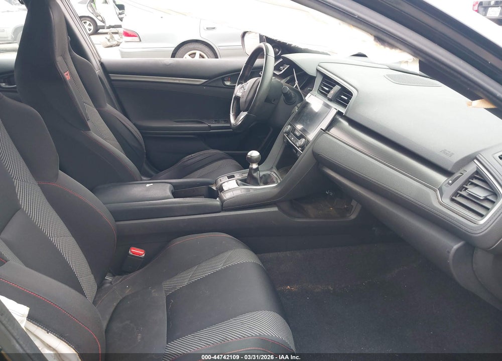 2017 HONDA CIVIC SI VIN: 2HGFC1E51HH702560
