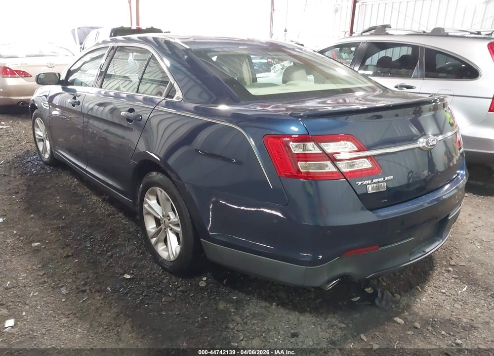 2017 FORD TAURUS SEL VIN: 1FAHP2E84HG112351