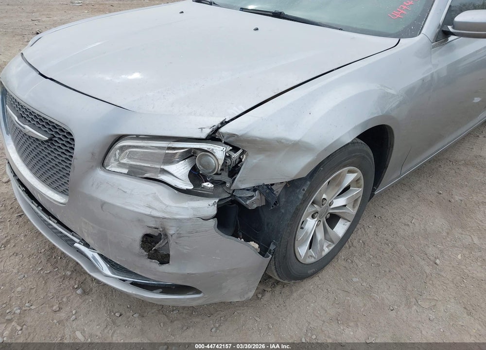 2016 CHRYSLER 300 LIMITE VIN: 2C3CCAAG6GH206942