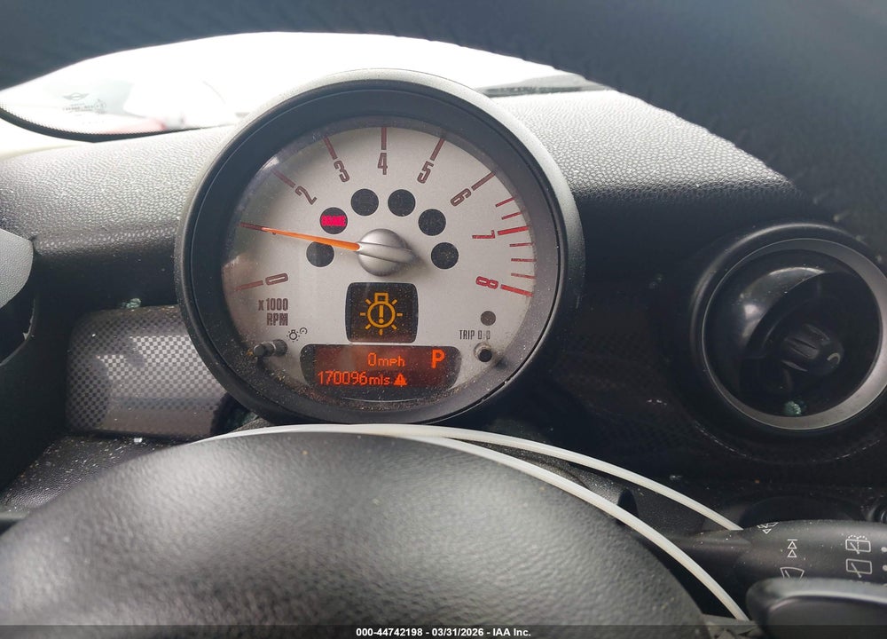 2012 MINI COOPER S VIN: WMWSV3C54CTY19838