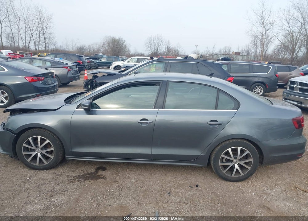 2018 VOLKSWAGEN JETTA 1.4T SE/1.4T WOLFSBURG EDITION VIN: 3VWB67AJ7JM243582