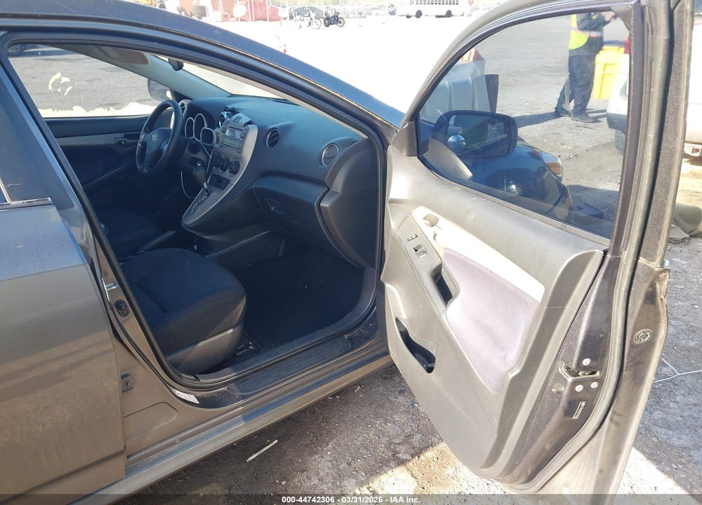 2009 TOYOTA MATRIX VIN: 2T1KU40E49C169263