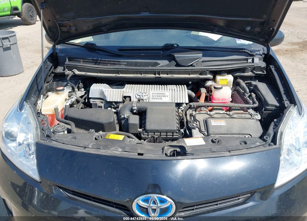 2015 TOYOTA PRIUS THREE VIN: JTDKN3DU0F0415241