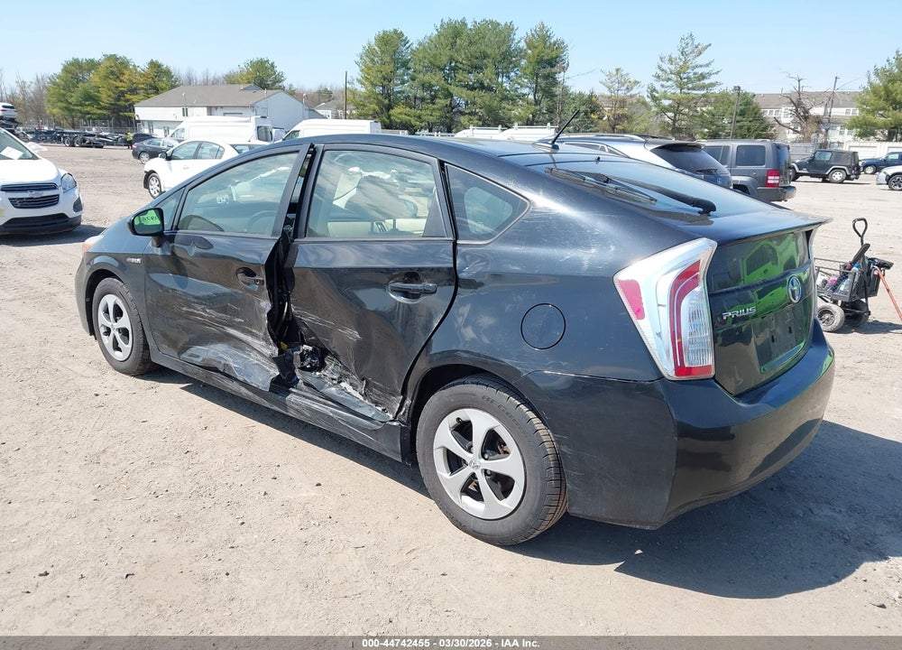 2015 TOYOTA PRIUS THREE VIN: JTDKN3DU0F0415241