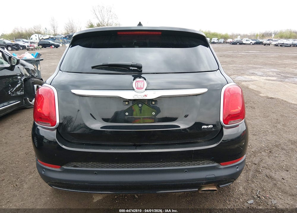 2017 FIAT 500X LOUNGE AWD VIN: ZFBCFYDB7HP568077