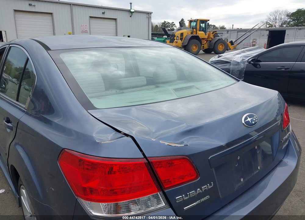 2013 SUBARU LEGACY 2.5I PREMIUM VIN: 4S3BMBC63D3021292