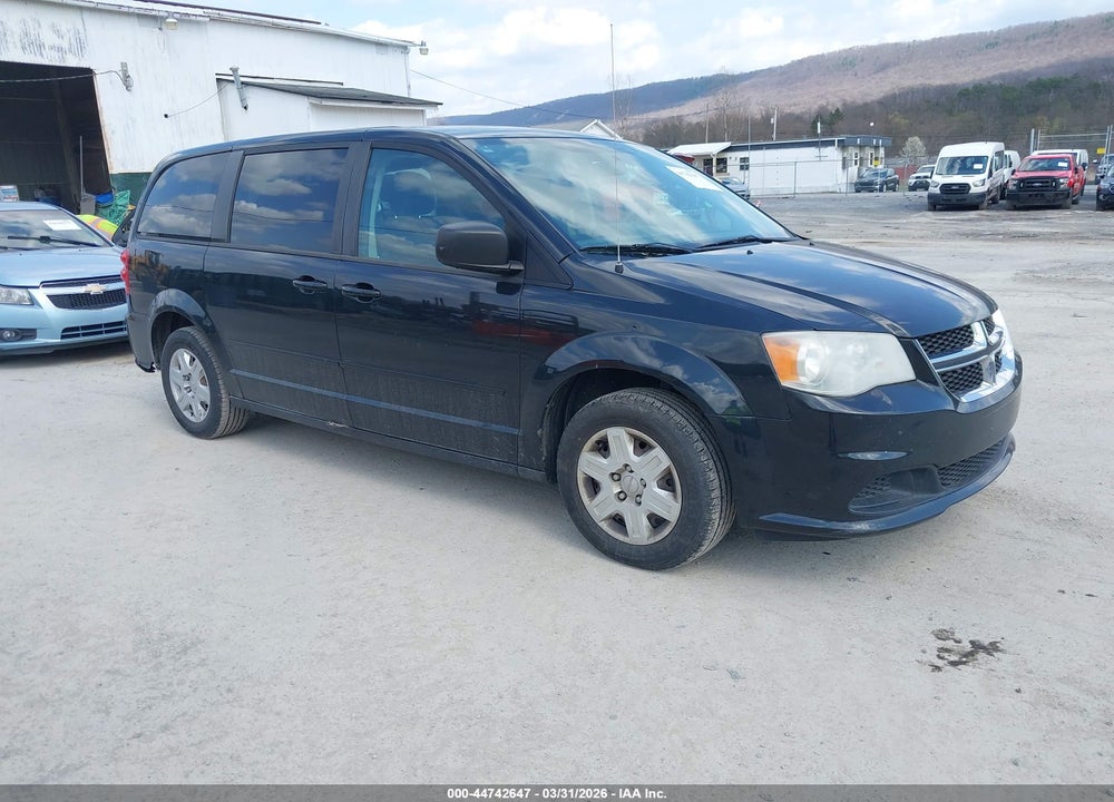 2011 DODGE GRAND CARAVAN EXPRESS VIN: 2D4RN4DG0BR722636
