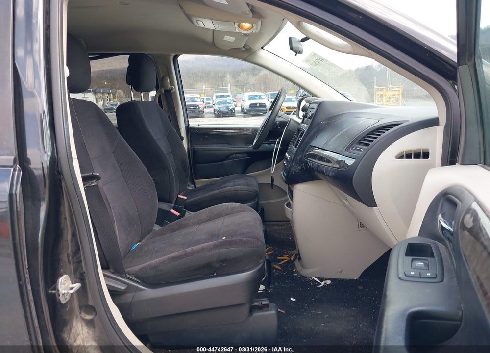 2011 DODGE GRAND CARAVAN EXPRESS VIN: 2D4RN4DG0BR722636