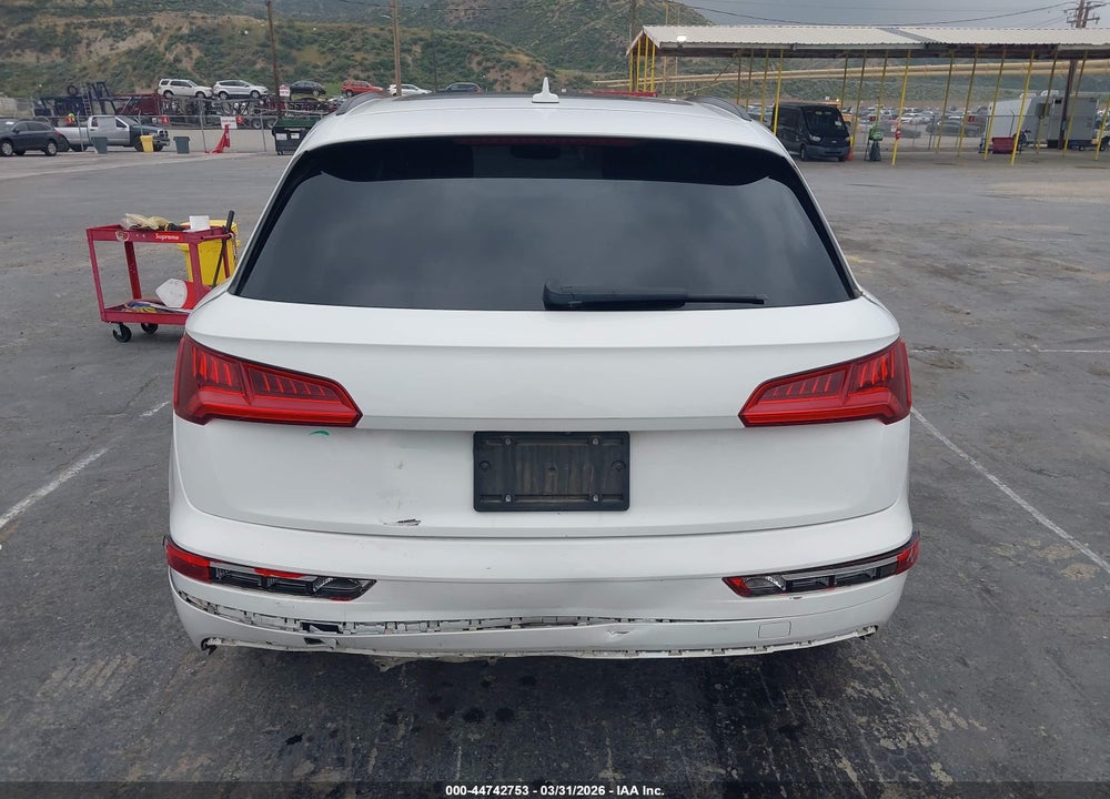 2018 AUDI Q5 2.0T PREMIUM/2.0T TECH PREMIUM VIN: WA1ANAFY9J2007957