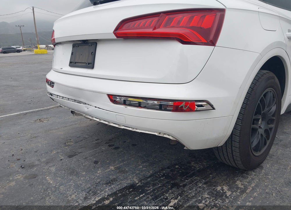 2018 AUDI Q5 2.0T PREMIUM/2.0T TECH PREMIUM VIN: WA1ANAFY9J2007957